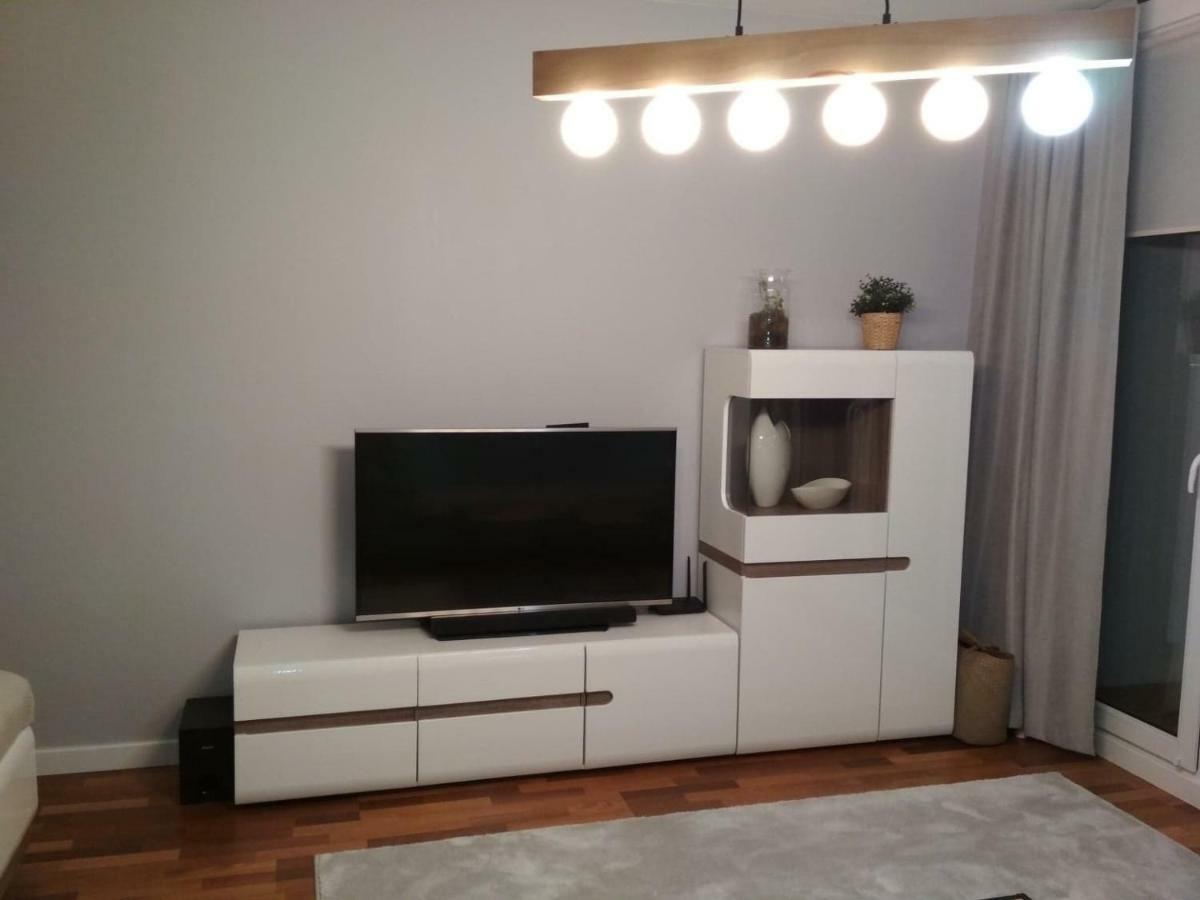 Anielewicza 9 Apartment Varşovia Exterior foto